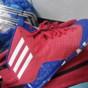 아디다스 크로스 엠 업 복싱화 240mm