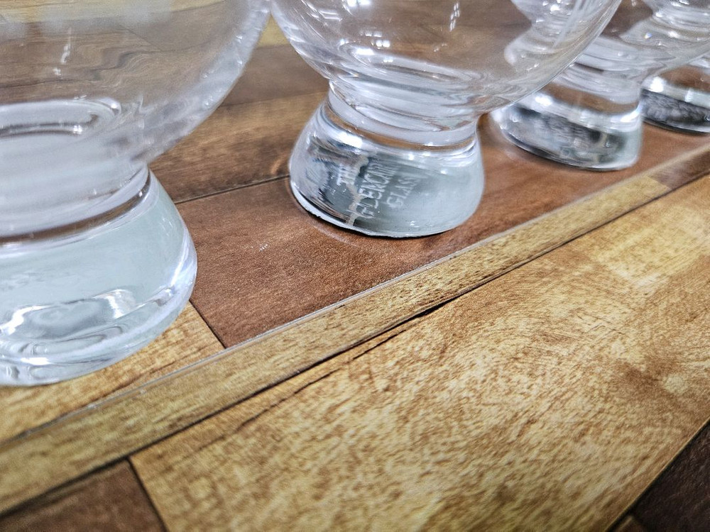 발렌타인, 로열샬루트등 글렌캐런 글라스 6종 세트--6