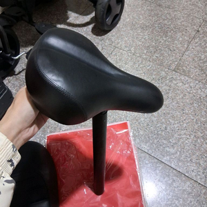 벤틀러스 전기 자전거 안장 이미지