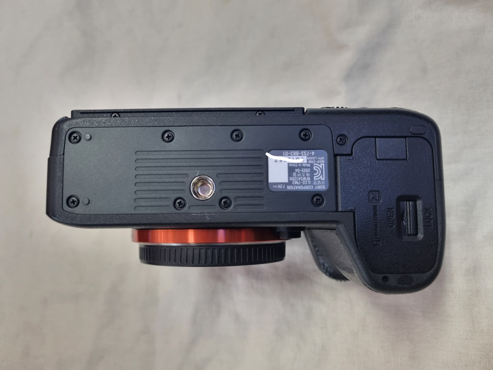 소니 a7m3 바디 판매합니다--6