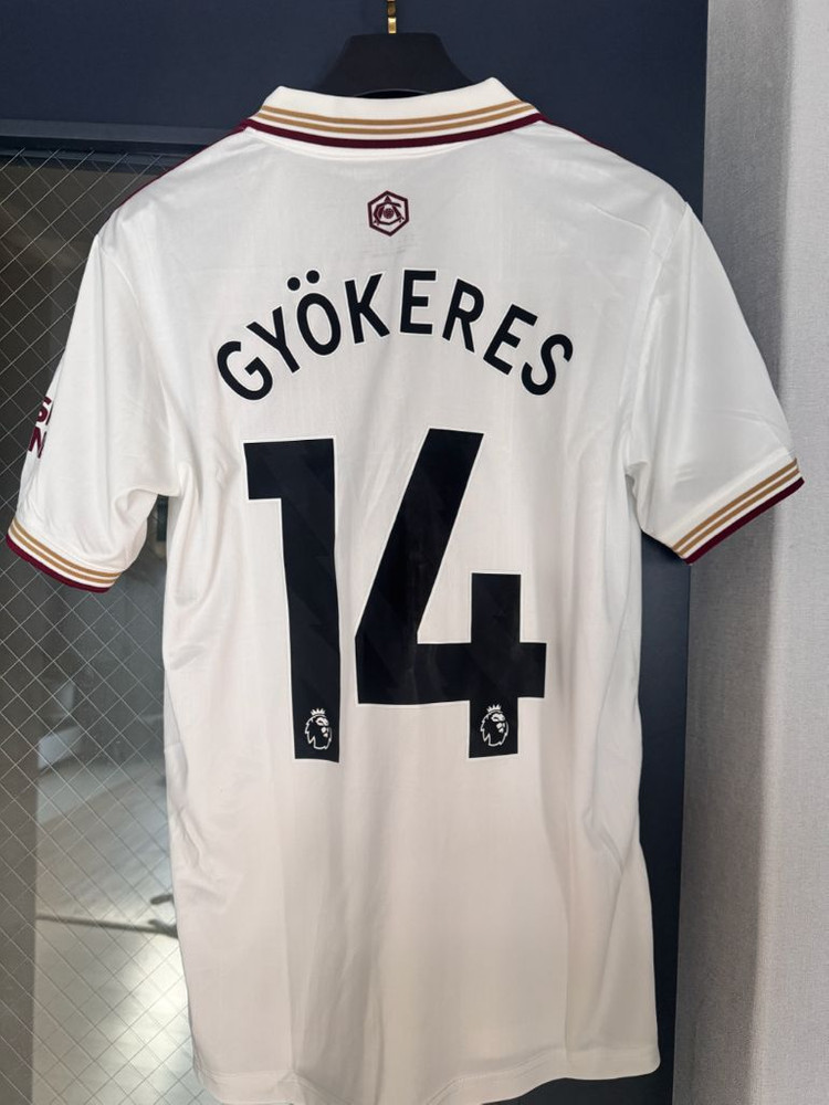 25-26 아스날 축구 유니폼 사카 라이스 외데고르 비르츠 벨링엄 손흥민 이강인 음바페 첼시 리버풀 레알 맨유맨시티 이미지