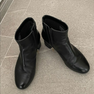 락포트 여성 블랙 앵클 부츠 240mm 이미지