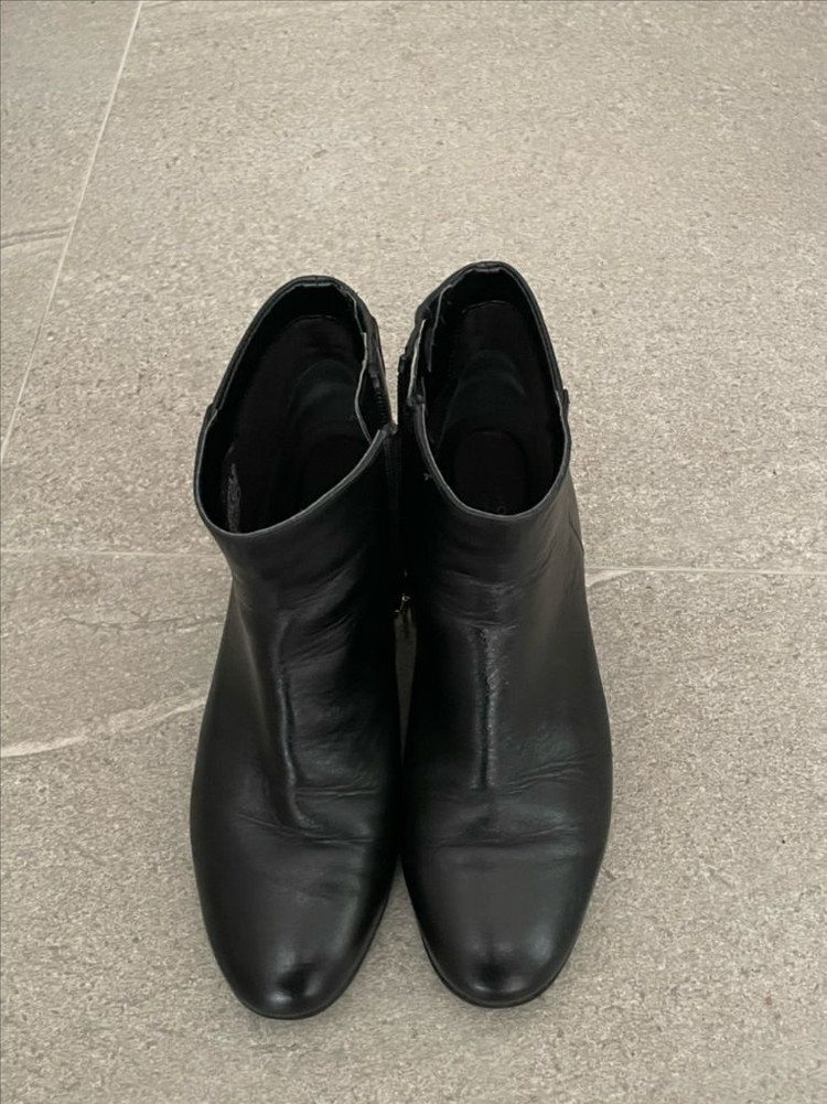 락포트 여성 블랙 앵클 부츠 240mm 이미지