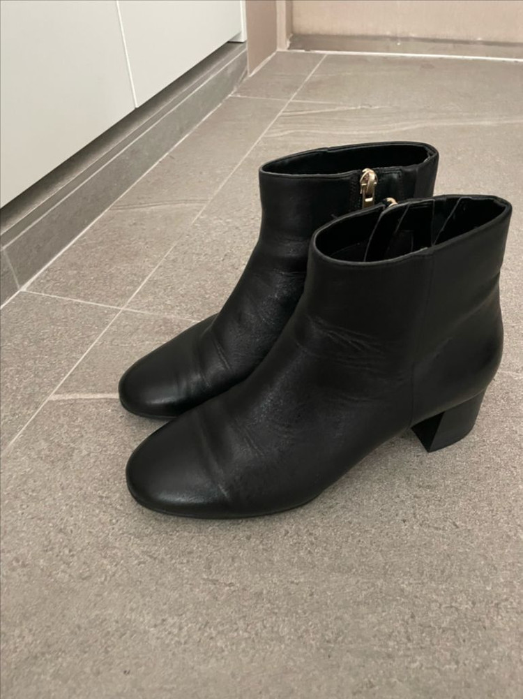 락포트 여성 블랙 앵클 부츠 240mm 이미지