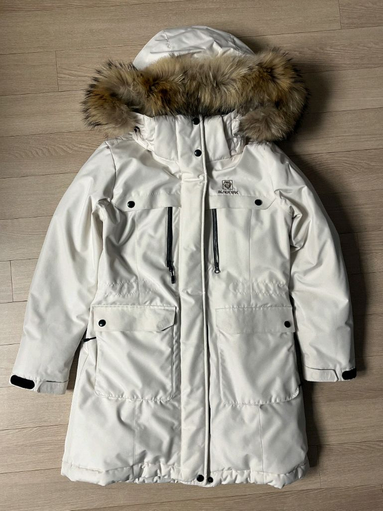 블랙야크 여성 구스다운 패딩점퍼 이미지