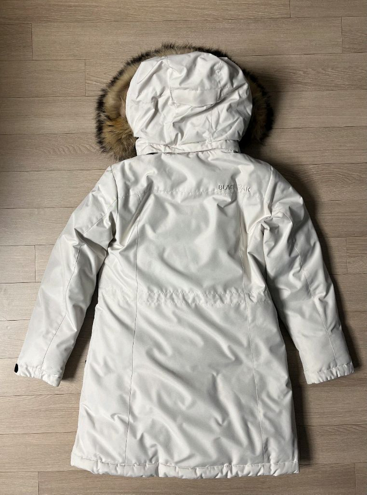 블랙야크 여성 구스다운 패딩점퍼 이미지