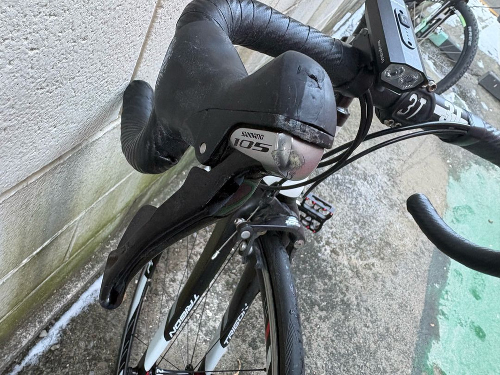 카본 로드자전거 트리곤 다크니스 sl4(상품 설명 봐주세요) 이미지