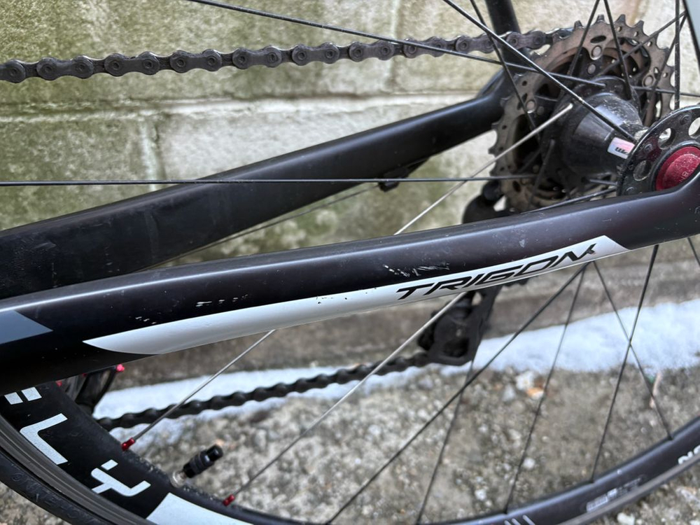 카본 로드자전거 트리곤 다크니스 sl4(상품 설명 봐주세요) 이미지