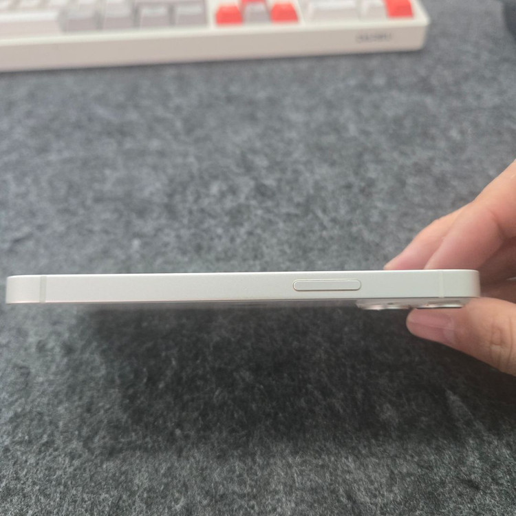 아이폰13미니 128기가 화이트 (A급)--9