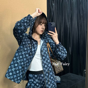 루이비통 2026 자카드 스트링 후드 여성 바람막이