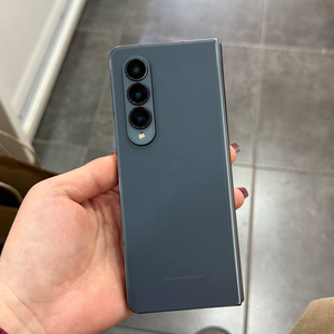 액정수리)갤럭시Z폴드4 그린 256GB Y1403