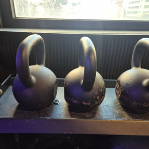 케틀벨 16kg 이미지