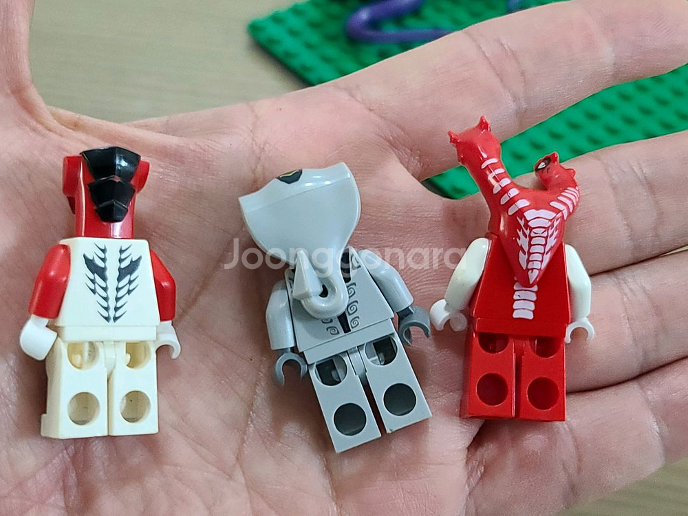 레고 닌자고 스네이크군단 미니피규어 팔아요--5