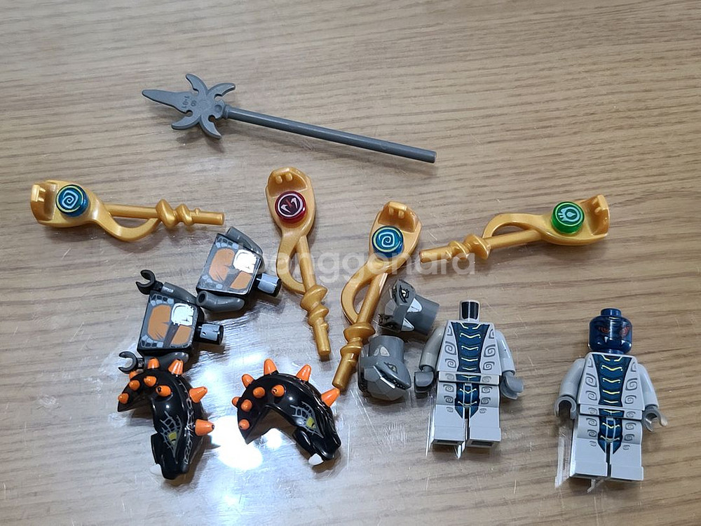 레고 닌자고 스네이크군단 미니피규어 팔아요--6