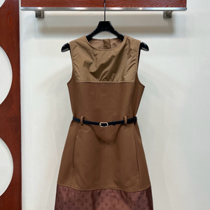 루이비통 2026 자카드 스트링 후드 여성 바람막이