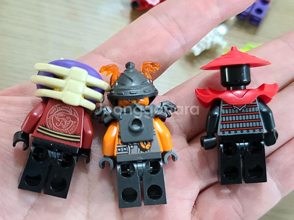 레고 닌자고 악당들 미니피규어 팔아요--3