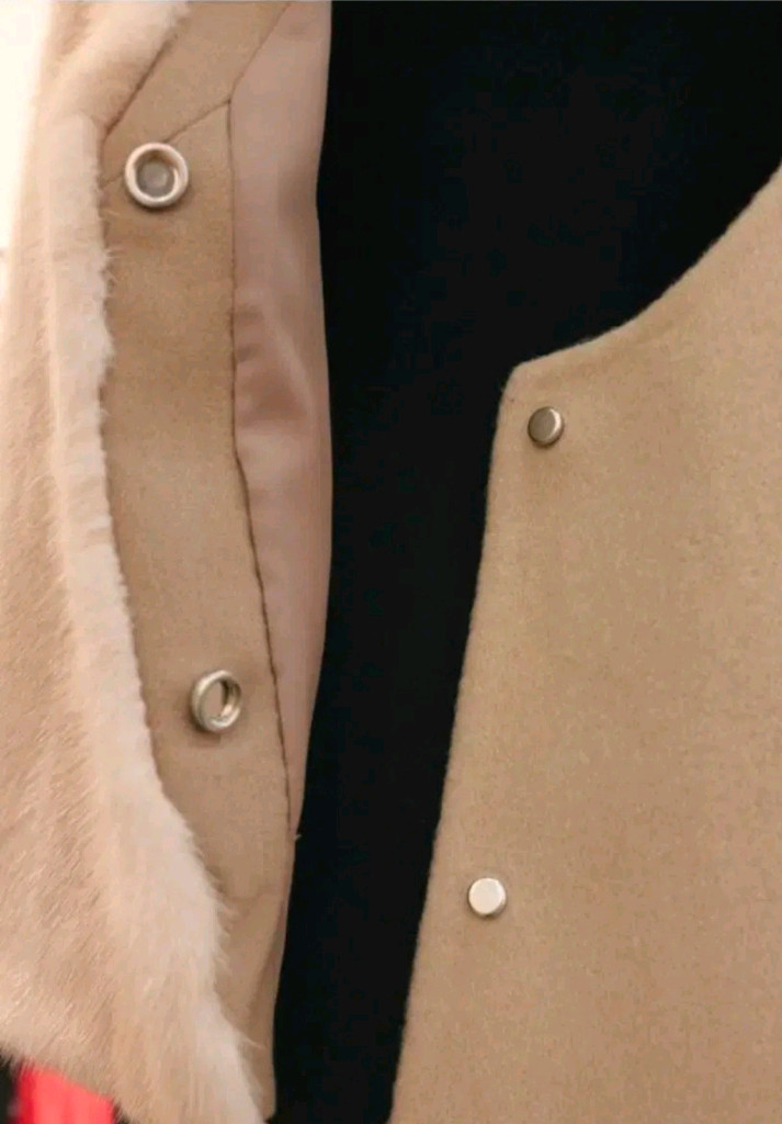 보브 밍크 배색 앙고라 울혼방 베스트 66사이즈 새제품 오트밀베이지컬러--4