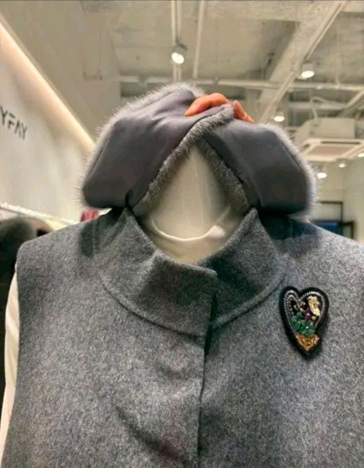 GIVY 기비 키이스 밍크 디테일 모100% 베스트 66사이즈 새제품 그레이컬러--3