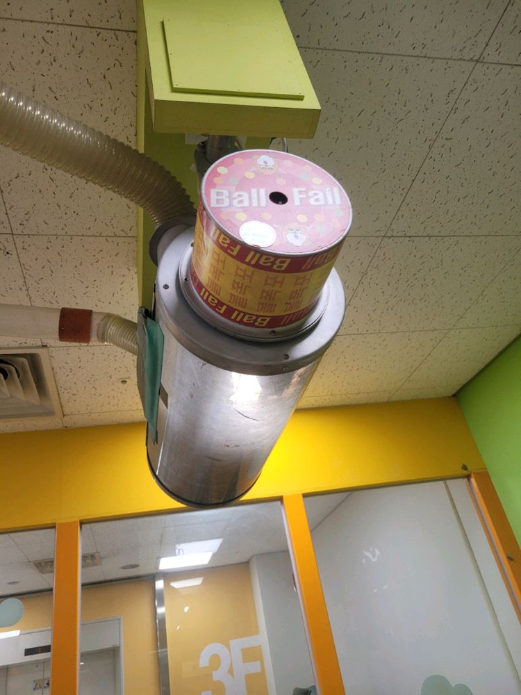 키즈카페용볼대포분수등팝니다--5