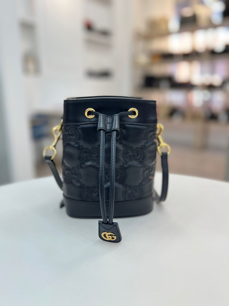 [럭스올 울산점]구찌 마틀라세 퀼팅 버킷백 블랙 728231 이미지