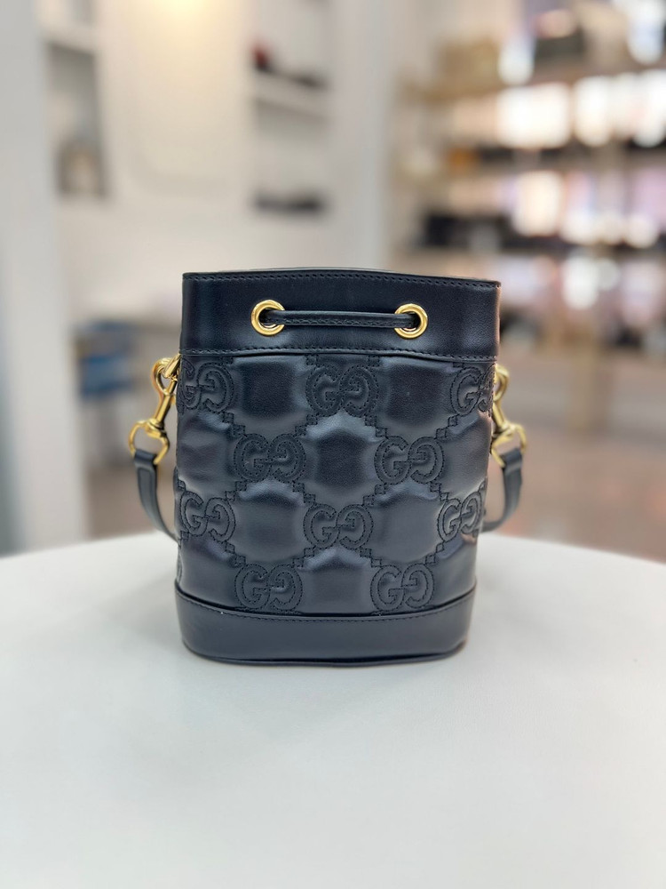 [럭스올 울산점]구찌 마틀라세 퀼팅 버킷백 블랙 728231 이미지