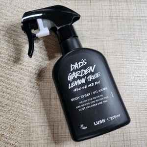 새제품)러쉬 대드스 가든 레몬트리 바디스프레이 보디스프레이 이미지