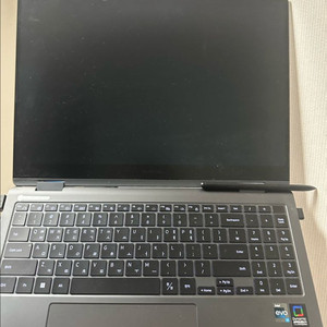 2-in-1 컨버터블 노트북