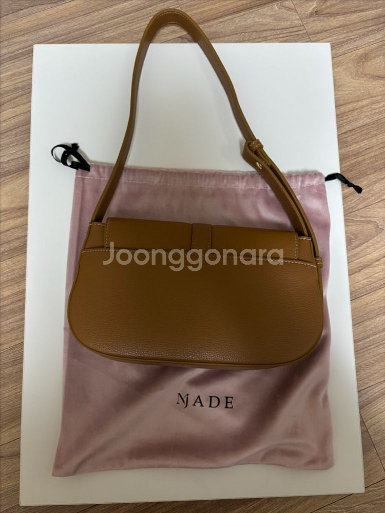 (새상품)엠제이드 바게트 백--1