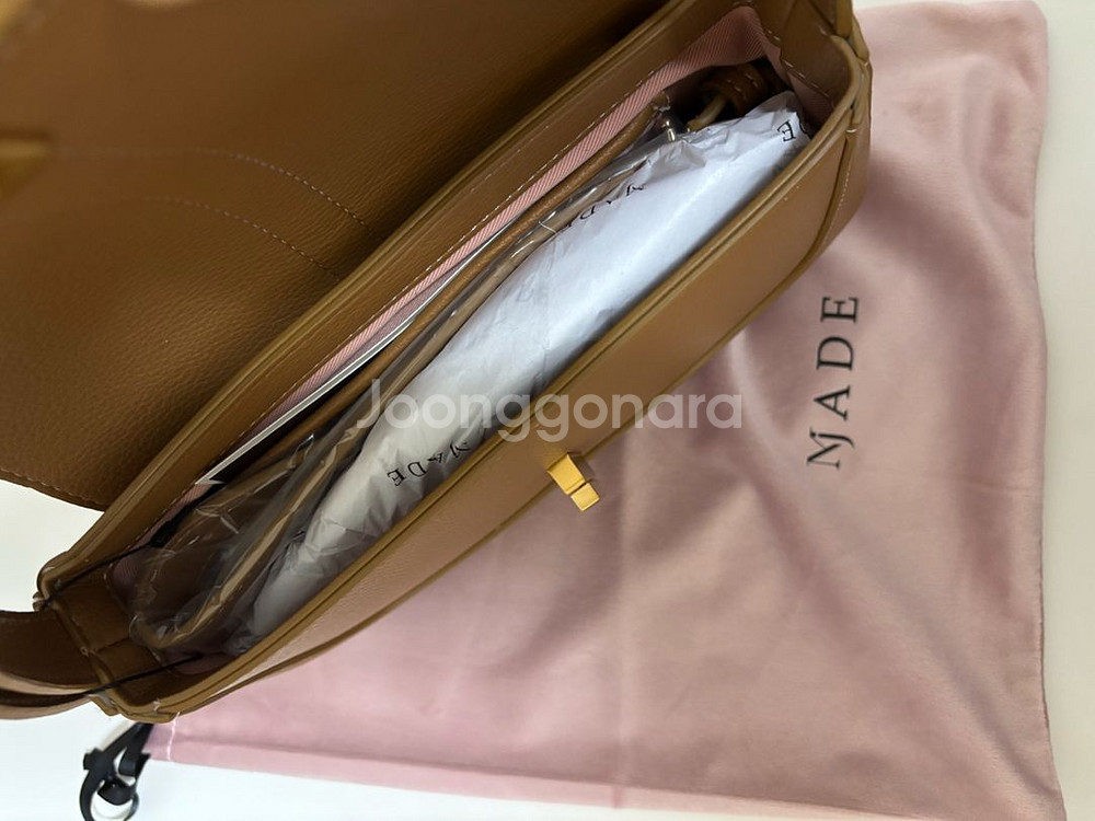 (새상품)엠제이드 바게트 백--2