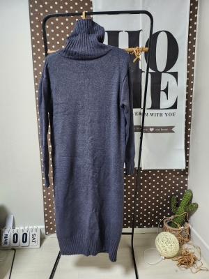 니트 터틀넥 쫀듯 롱원피스--0