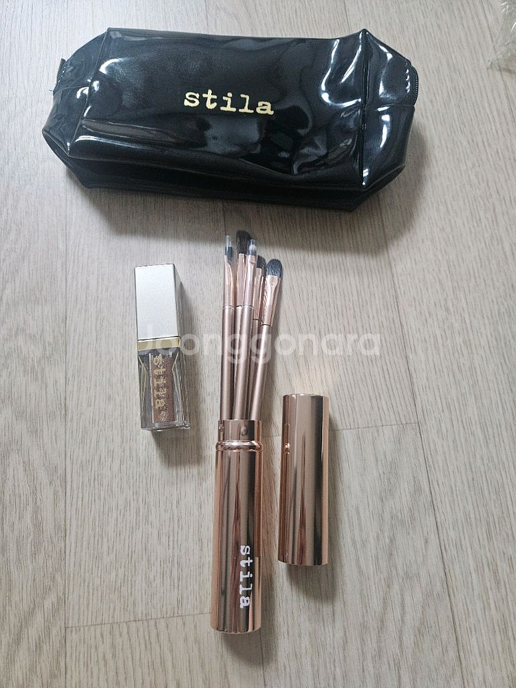 스틸라 글리터 섀도우와 로즈골드 브러쉬 세트 새상품--0