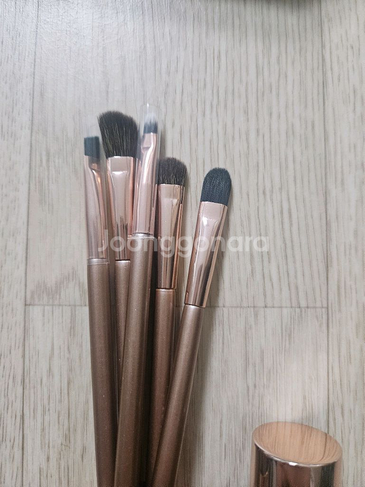 스틸라 글리터 섀도우와 로즈골드 브러쉬 세트 새상품--4