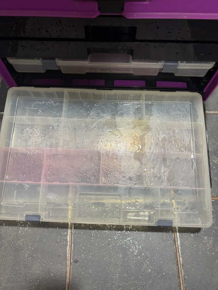 버서스x메가배스 콜라보 한정판 태클박스 이미지