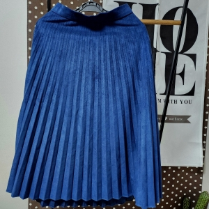 세무 플리츠 스커트s