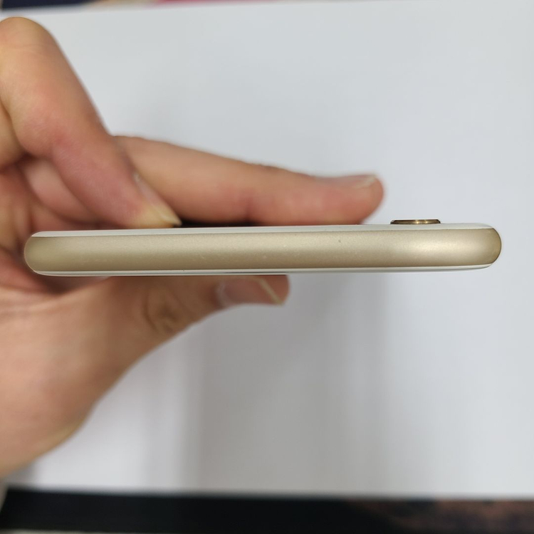 아이폰 6플러스 골드 64G S급 빈티지폰 배터리100% 210004--4