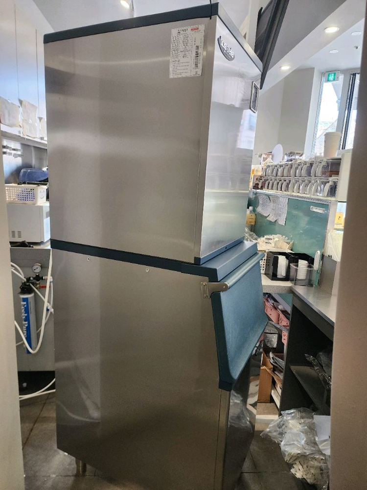 라셀르 제빙기 200kg 수냉식--1