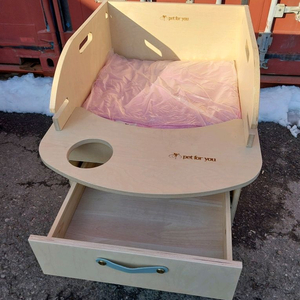 국내에서 자작나무로 제작한 강아지체어 팝니다