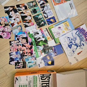 플레이브 굿즈 일괄 판매합니다.