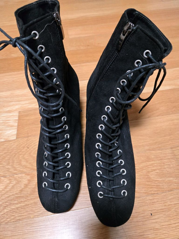 레이스업부츠--1