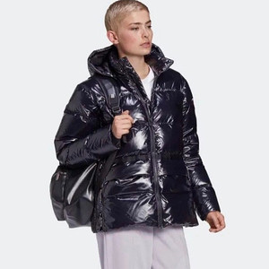 정가25만9천 쿨거시 10만9천택포! 당일발송 새제품 아디다스 오리지널스 덕다운 패딩 이쁜유광패딩 사이즈 .