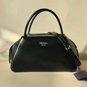 프라다 브러쉬드 슈퍼노바 핸드백 미디움