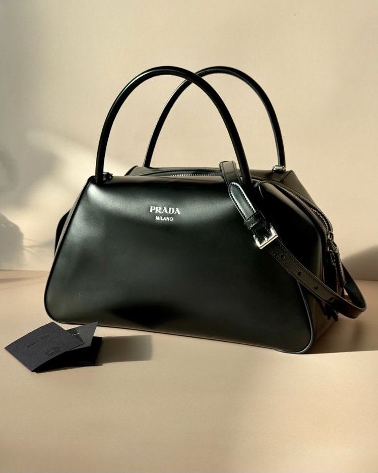 프라다 브러쉬드 슈퍼노바 핸드백 미디움--1