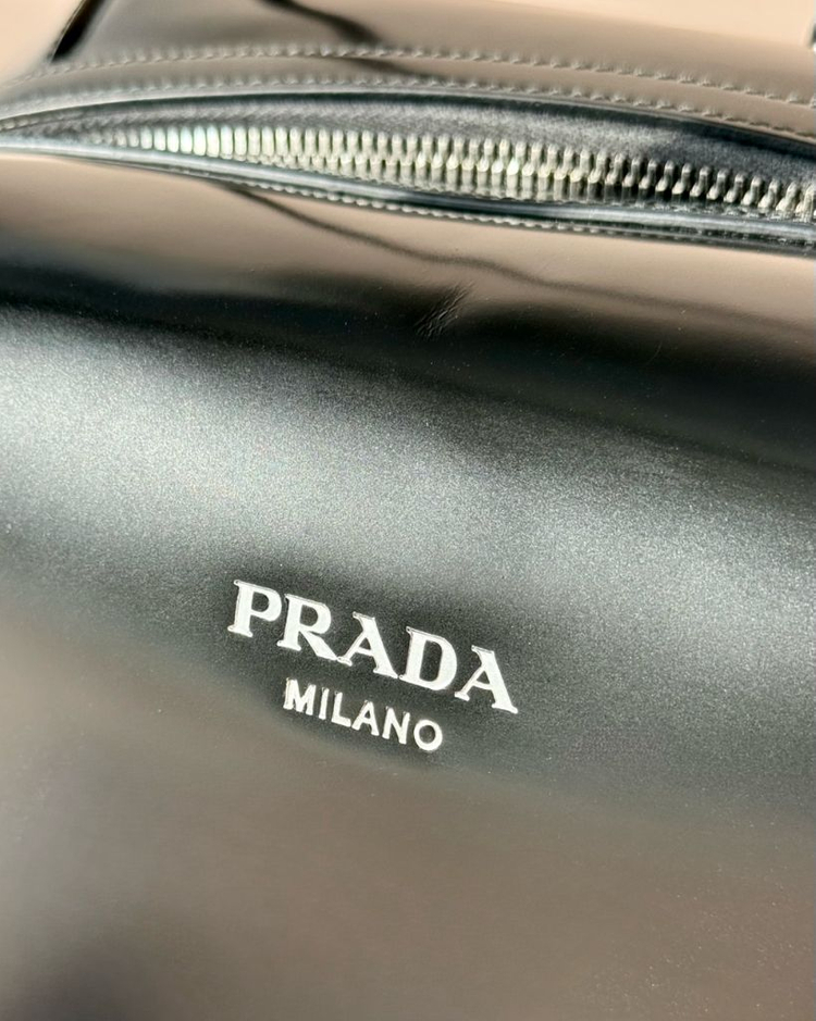 프라다 브러쉬드 슈퍼노바 핸드백 미디움--2