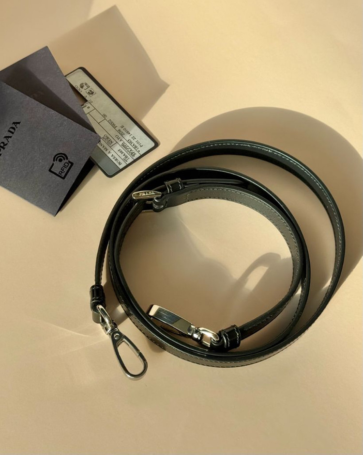 프라다 브러쉬드 슈퍼노바 핸드백 미디움--5