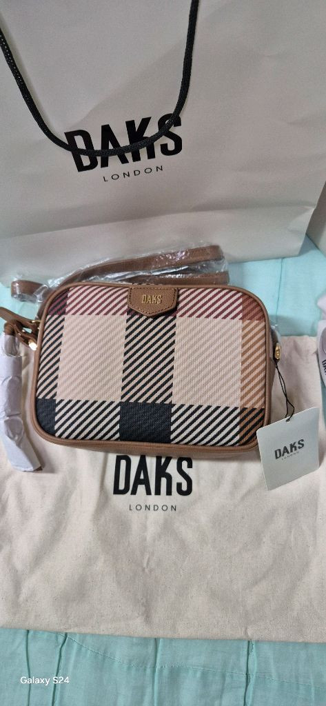 닥스 클러치백 (새상품)--2