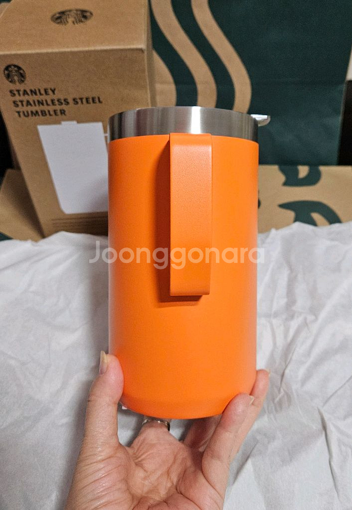 새상품S급]스타벅스 2026 새해기념 SS 와일드테일 스탠리 캠프 텀블러 710ml--4