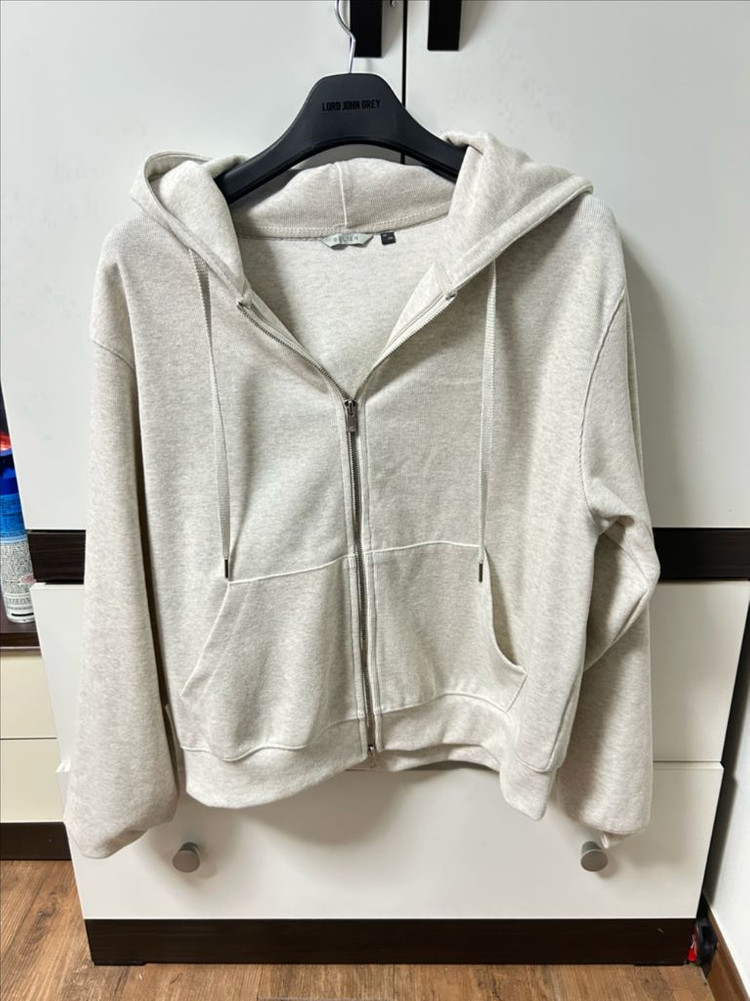 벨리에 크롭 후드집업 크림색상 05 이미지