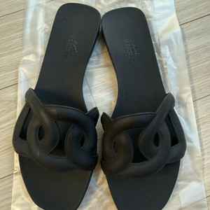 에르메스 알로하 젤리슈즈(단종제품)35사이즈