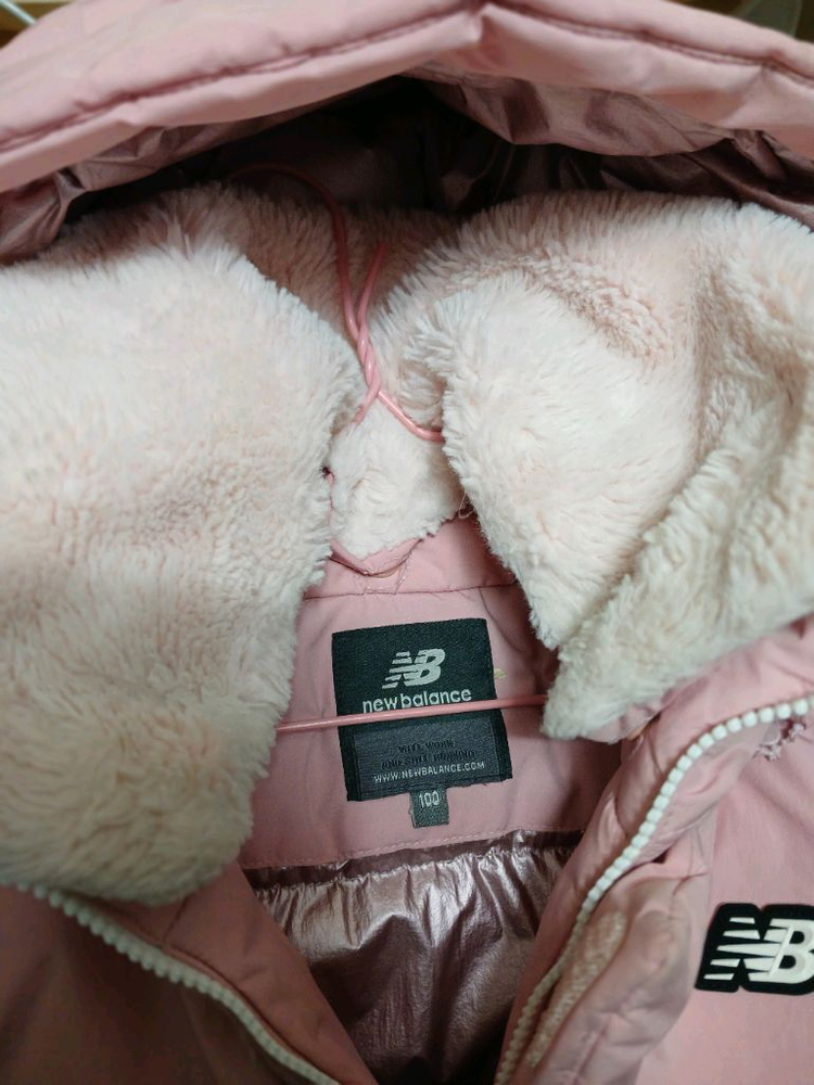 뉴발란스 키즈 패딩 구스다운점퍼 사이즈 100 이미지