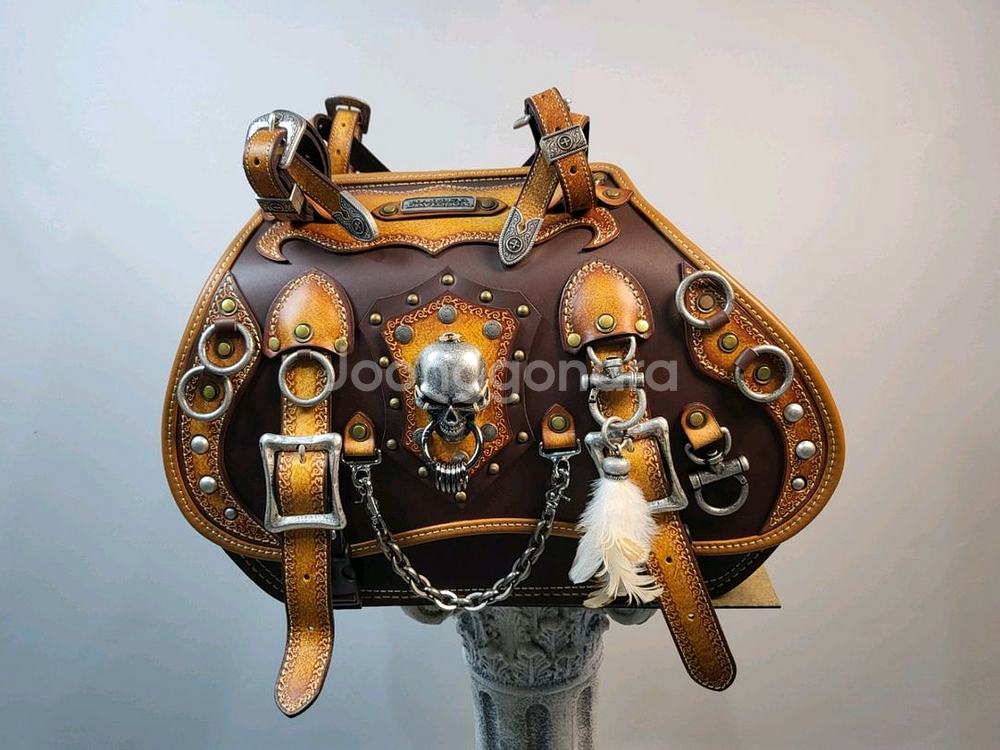 할리나 아메리칸용 통가죽 새들백 새제품--1